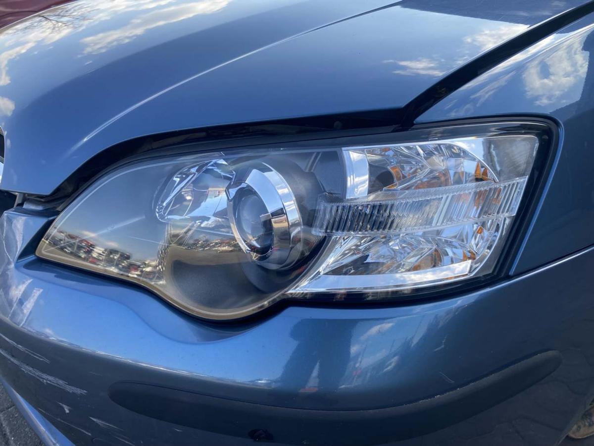 Subaru Legacy 4 original Scheinwerfer vorn links Halogen Bj.2005